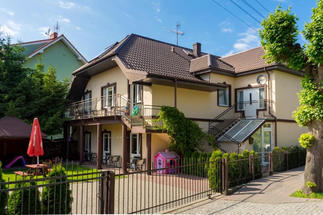 Donata Apartman Rewal Kültér fotó