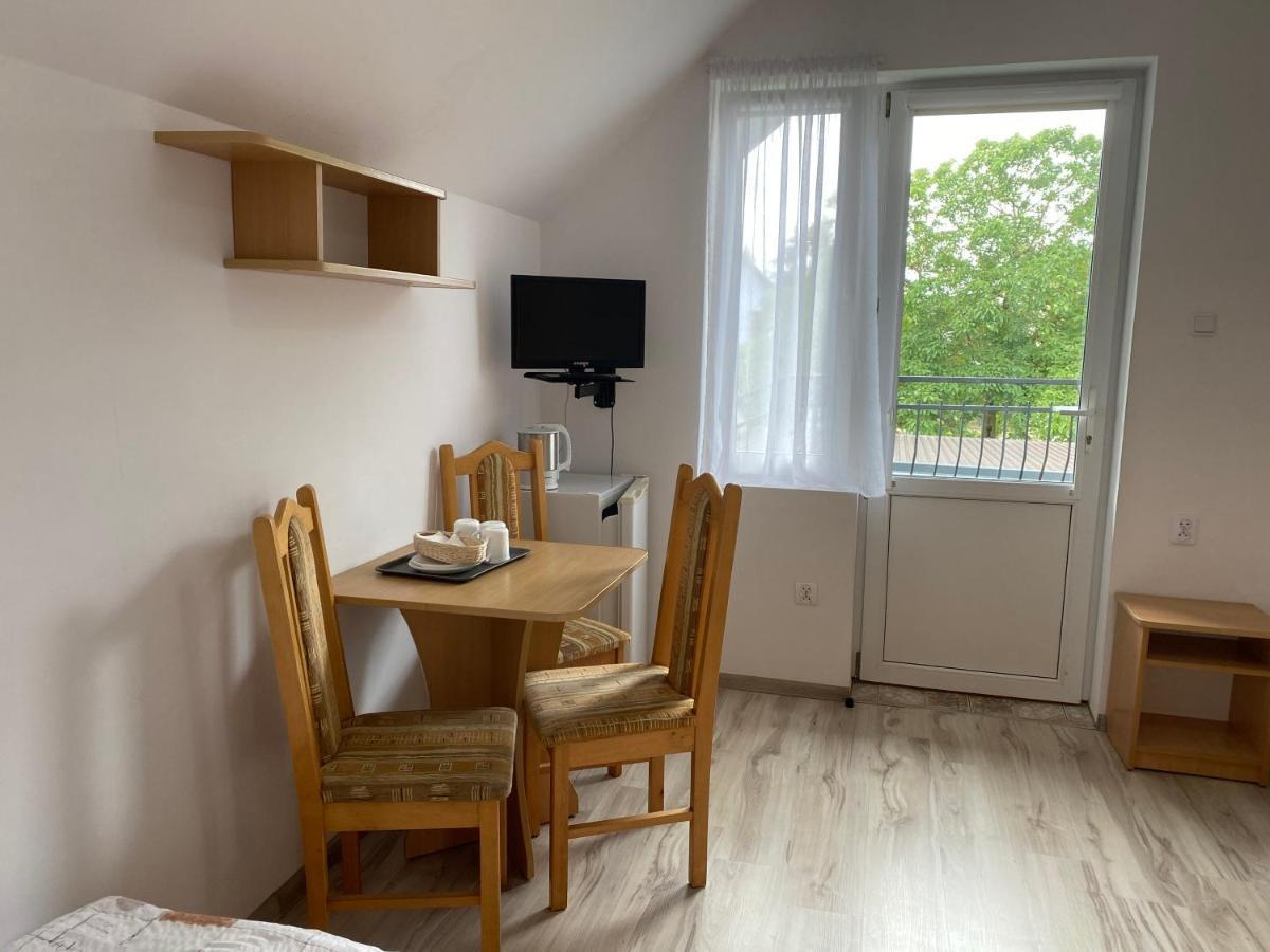 Donata Apartman Rewal Kültér fotó